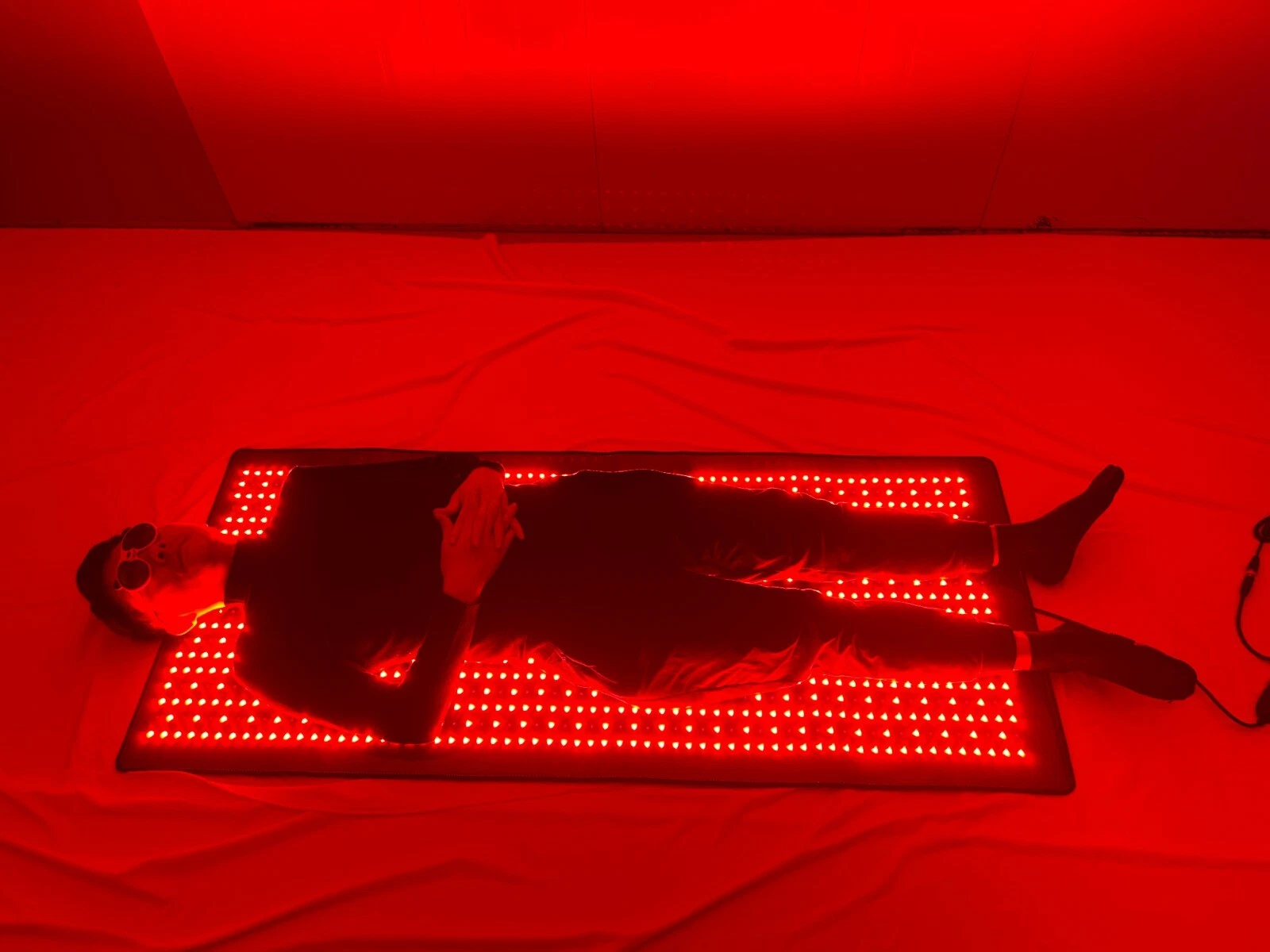 2024Large size full body Red light therapy mat for body pain relief sleep aid